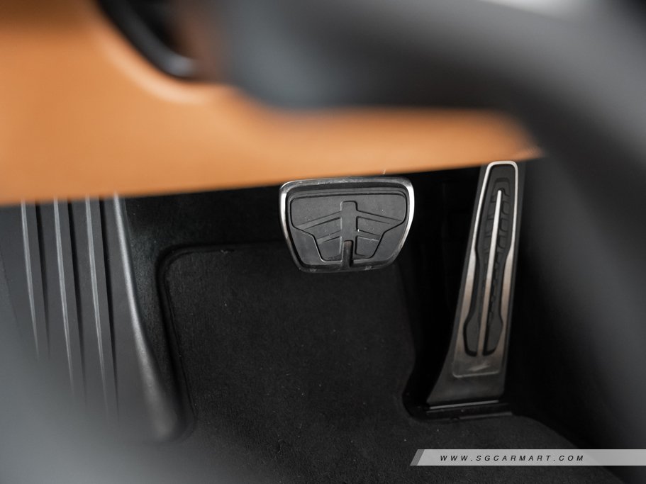 https://i.i-sgcm.com/new_cars/cars/12899/12899_g41