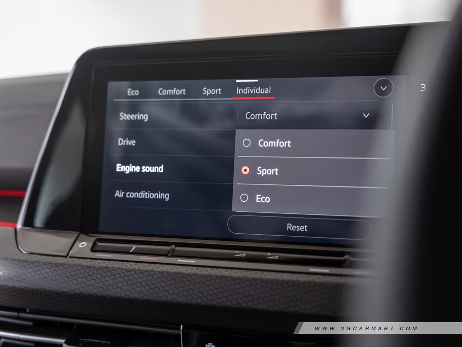 https://i.i-sgcm.com/new_cars/cars/12901/12901_g66