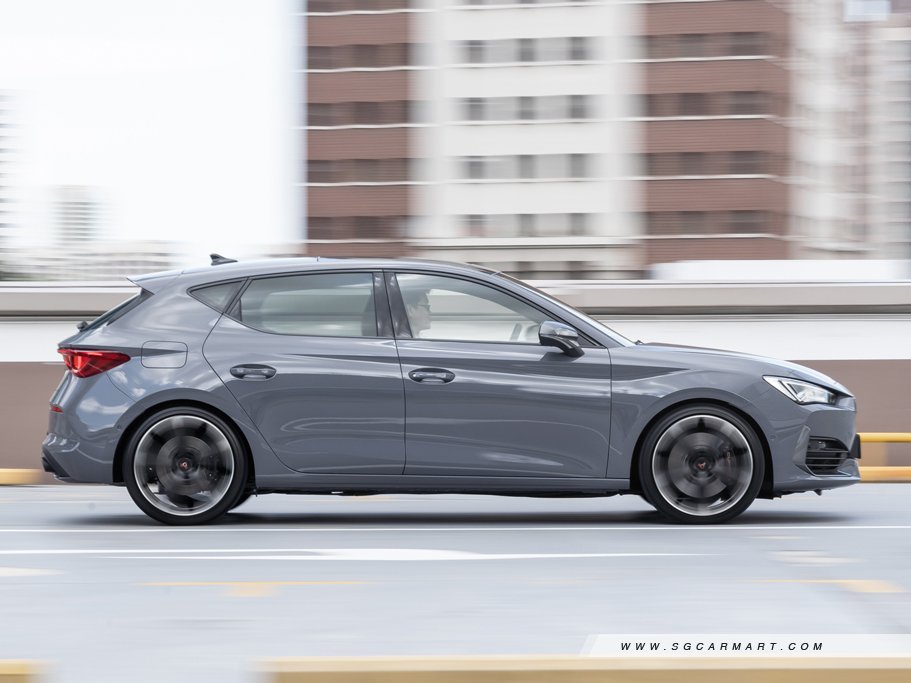https://i.i-sgcm.com/new_cars/cars/12903/12903_g28