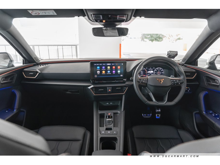 https://i.i-sgcm.com/new_cars/cars/12903/12903_g37