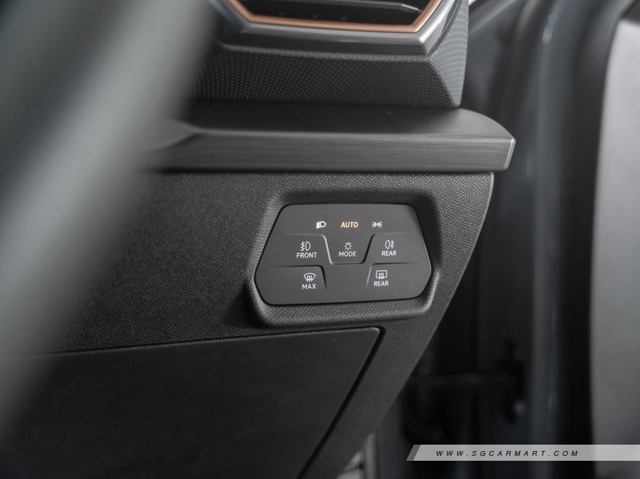 https://i.i-sgcm.com/new_cars/cars/12903/12903_g50