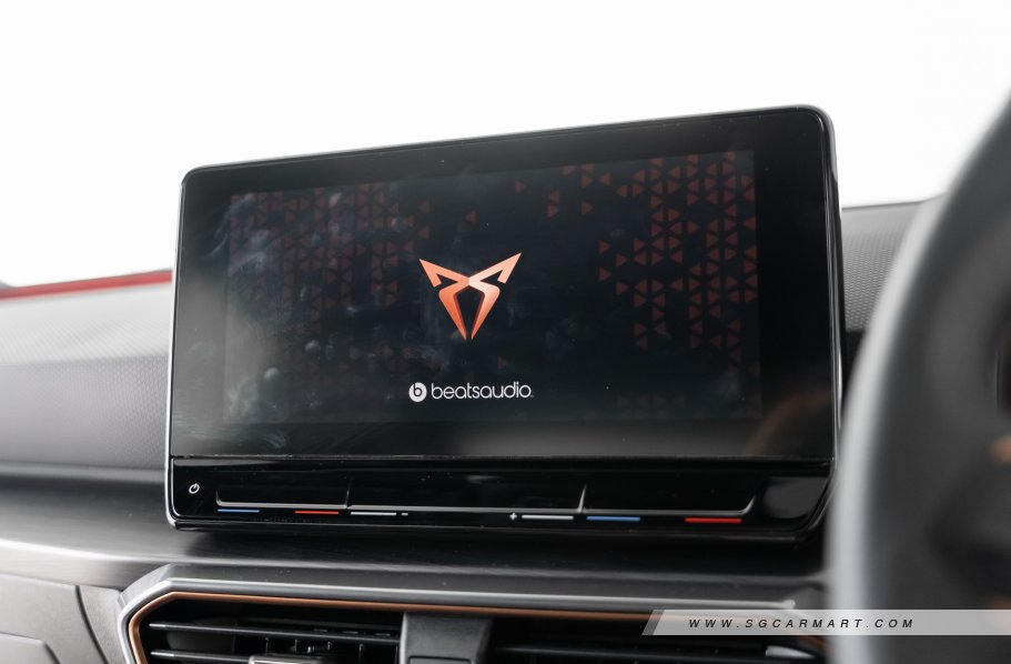 https://i.i-sgcm.com/new_cars/cars/12903/12903_g51