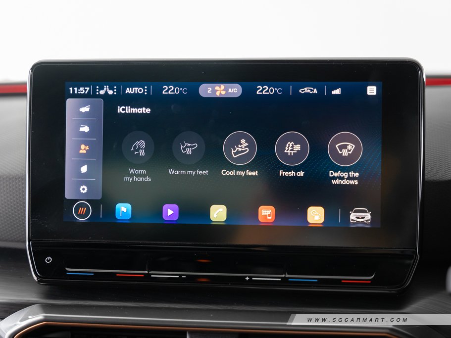 https://i.i-sgcm.com/new_cars/cars/12903/12903_g64