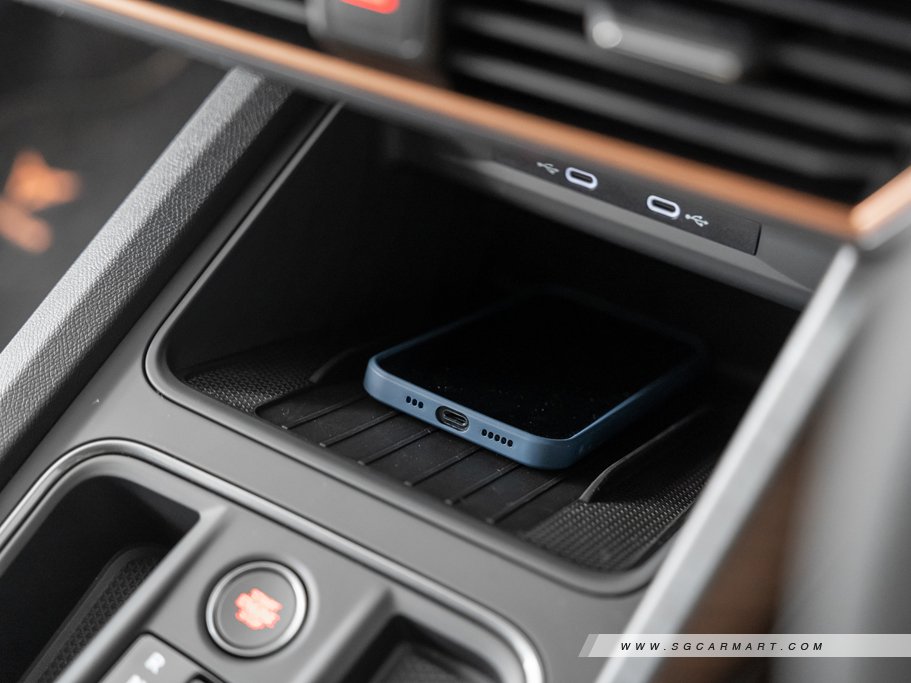 https://i.i-sgcm.com/new_cars/cars/12903/12903_g68