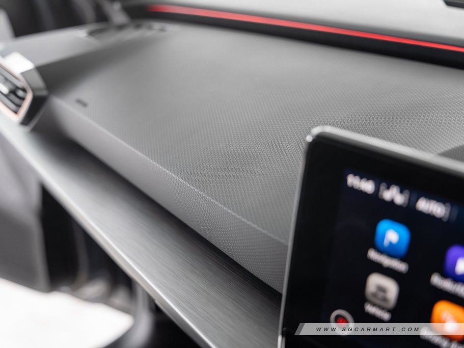 https://i.i-sgcm.com/new_cars/cars/12903/12903_g72