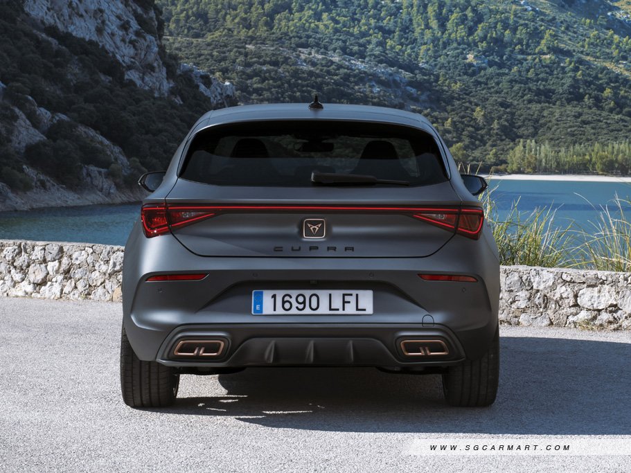 https://i.i-sgcm.com/new_cars/cars/12903/12903_g7