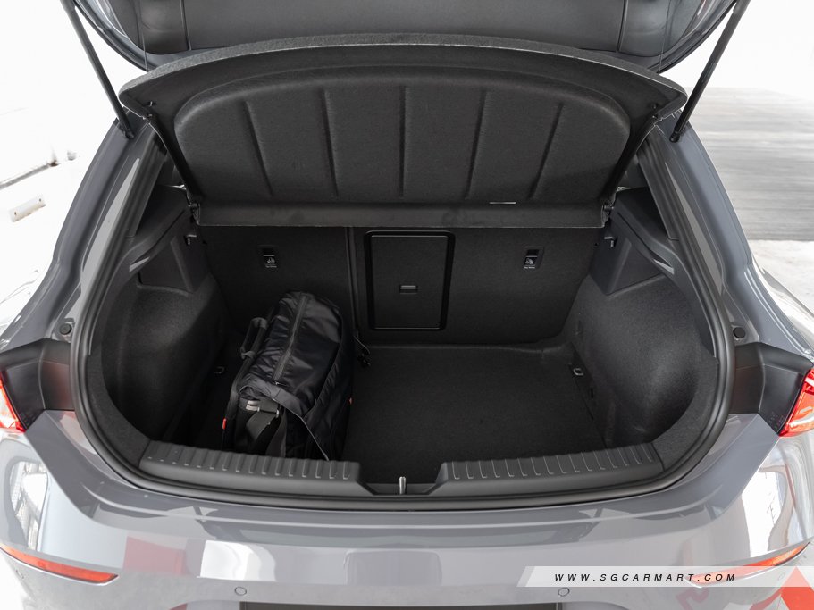 https://i.i-sgcm.com/new_cars/cars/12903/12903_g87