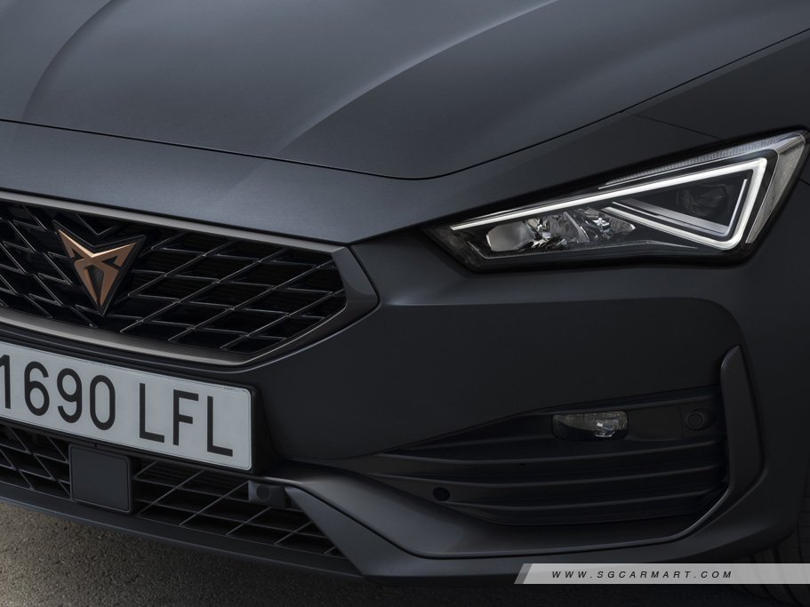 https://i.i-sgcm.com/new_cars/cars/12903/12903_g8