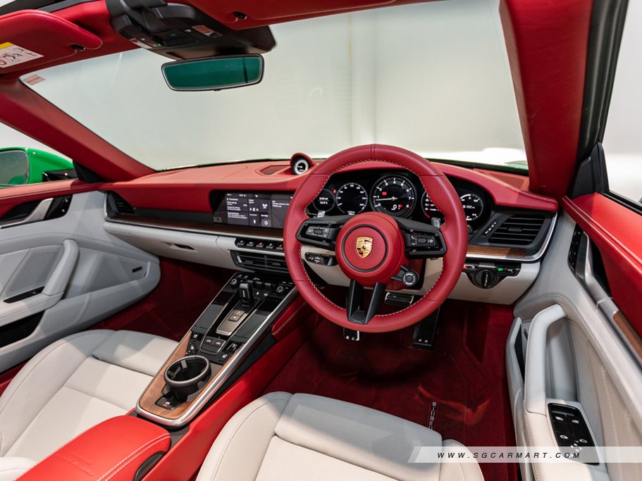 https://i.i-sgcm.com/new_cars/cars/12906/12906_g10