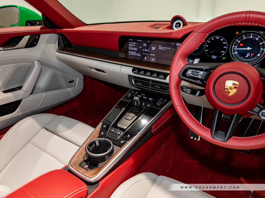https://i.i-sgcm.com/new_cars/cars/12906/12906_g12