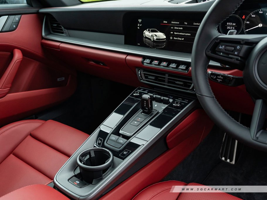 https://i.i-sgcm.com/new_cars/cars/12906/12906_g32
