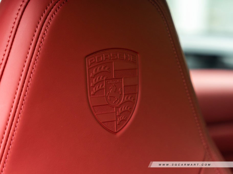 https://i.i-sgcm.com/new_cars/cars/12906/12906_g33