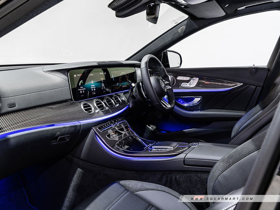 https://i.i-sgcm.com/new_cars/cars/12913/12913_g18