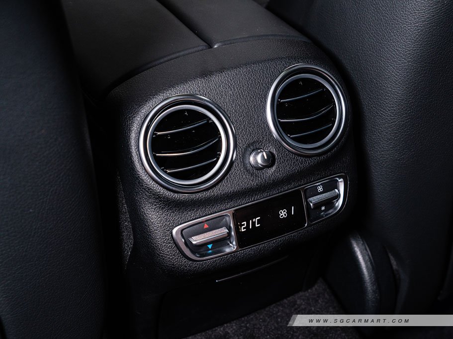https://i.i-sgcm.com/new_cars/cars/12913/12913_g33