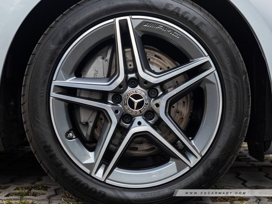 https://i.i-sgcm.com/new_cars/cars/12913/12913_g42