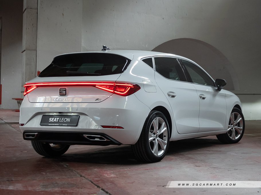 https://i.i-sgcm.com/new_cars/cars/12914/12914_g24