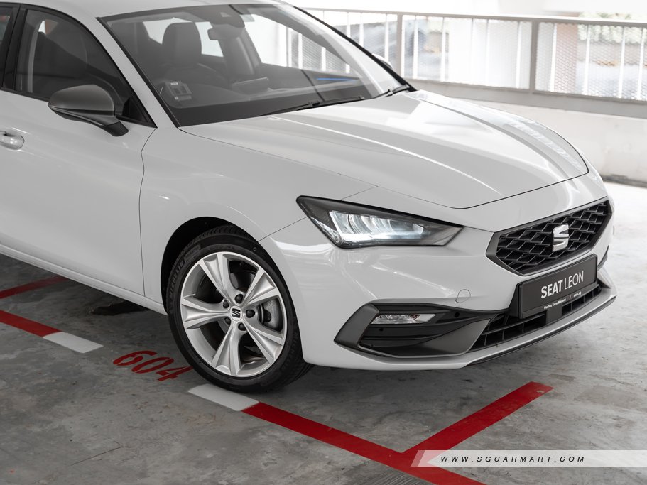 https://i.i-sgcm.com/new_cars/cars/12914/12914_g27