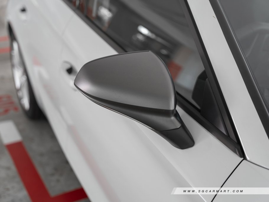 https://i.i-sgcm.com/new_cars/cars/12914/12914_g29