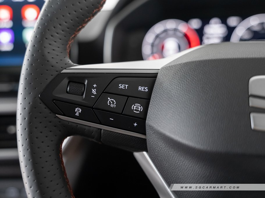 https://i.i-sgcm.com/new_cars/cars/12914/12914_g60