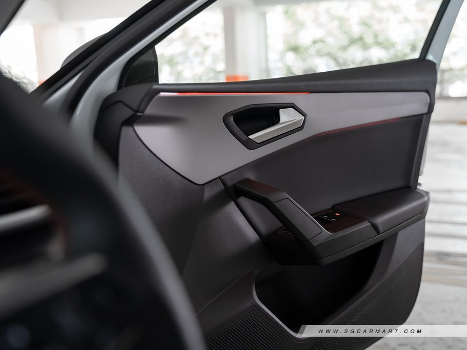 https://i.i-sgcm.com/new_cars/cars/12914/12914_g67