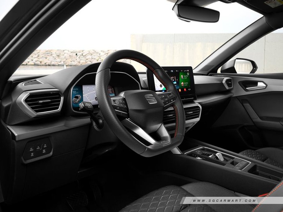 https://i.i-sgcm.com/new_cars/cars/12915/12915_g10