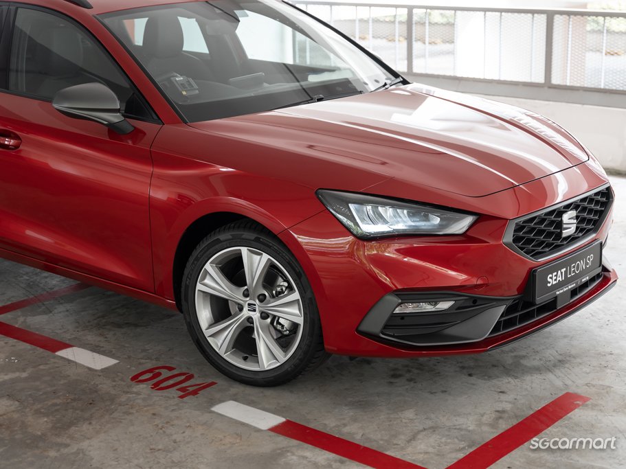 https://i.i-sgcm.com/new_cars/cars/12915/12915_g25
