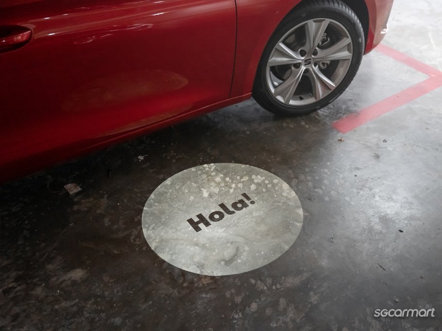 https://i.i-sgcm.com/new_cars/cars/12915/12915_g29