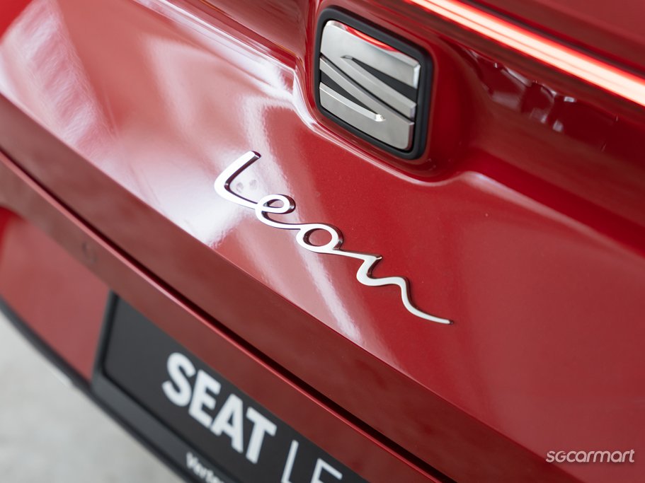 https://i.i-sgcm.com/new_cars/cars/12915/12915_g31