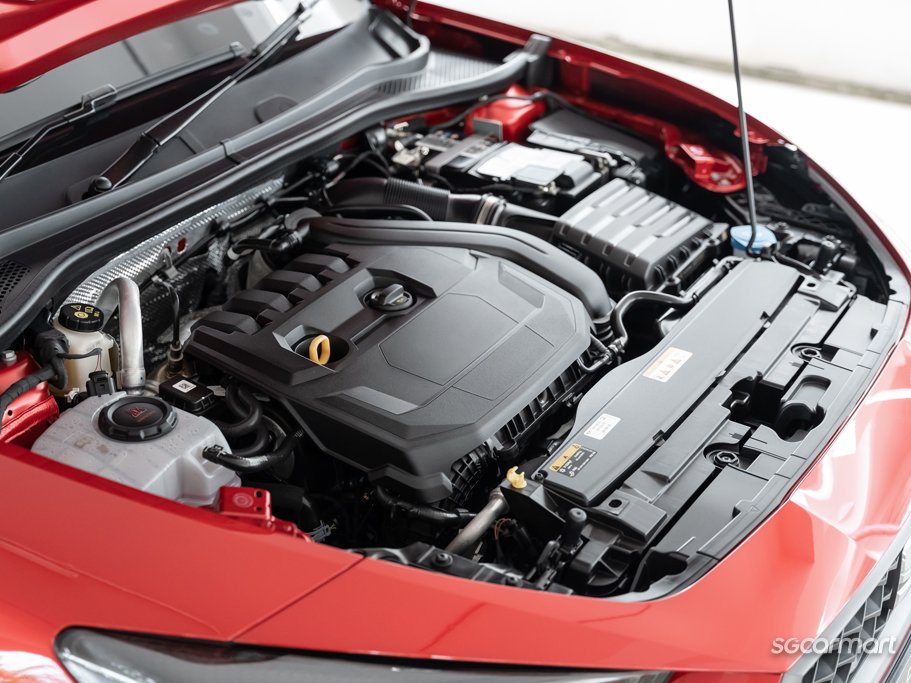 https://i.i-sgcm.com/new_cars/cars/12915/12915_g68