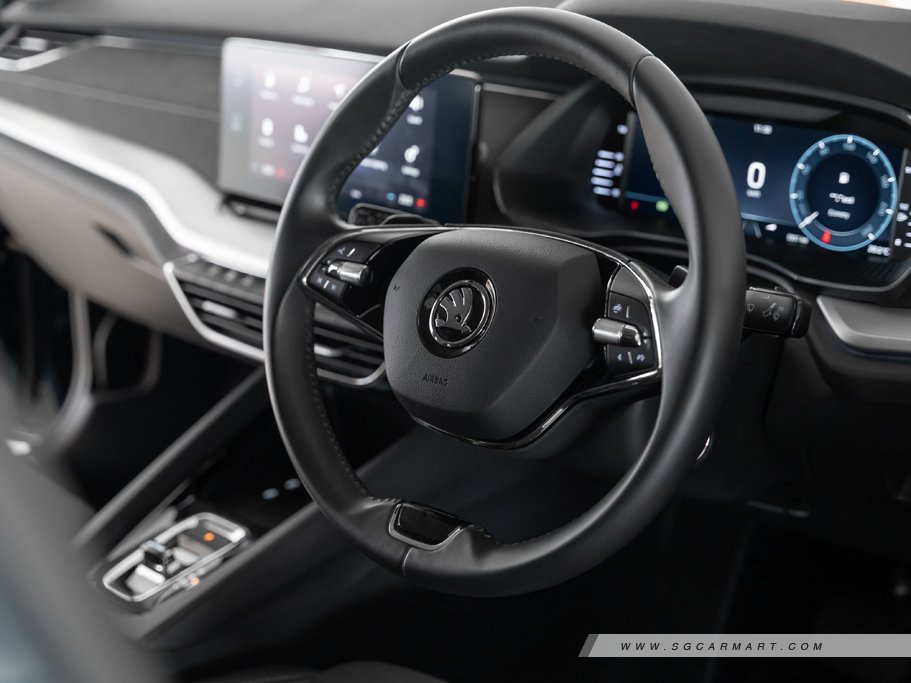https://i.i-sgcm.com/new_cars/cars/12916/12916_g86