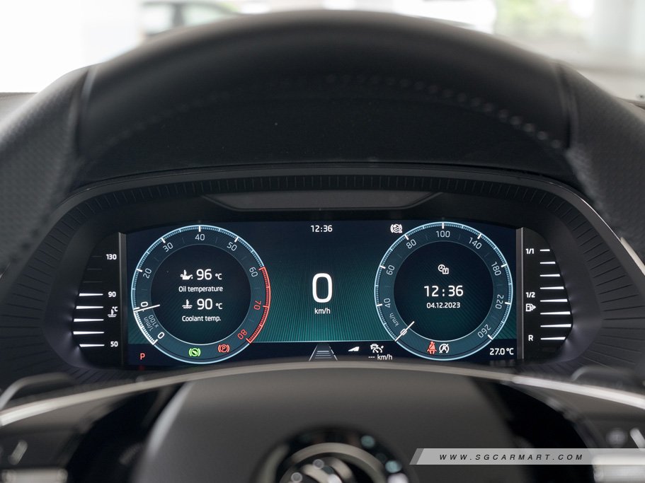 https://i.i-sgcm.com/new_cars/cars/12917/12917_g100