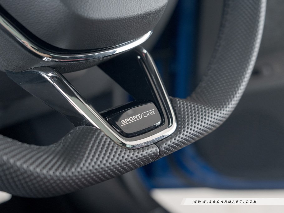 https://i.i-sgcm.com/new_cars/cars/12917/12917_g103