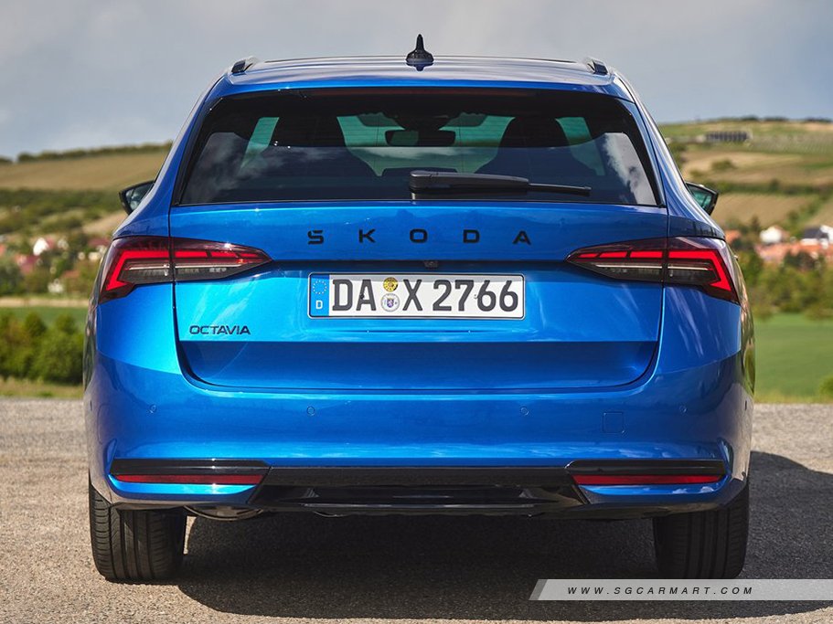 https://i.i-sgcm.com/new_cars/cars/12917/12917_g125