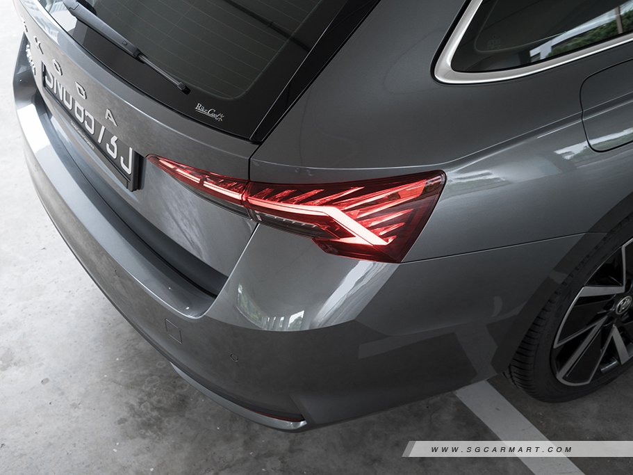https://i.i-sgcm.com/new_cars/cars/12917/12917_g138