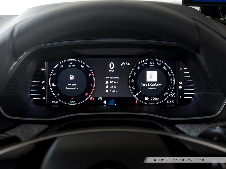 https://i.i-sgcm.com/new_cars/cars/12917/12917_g142