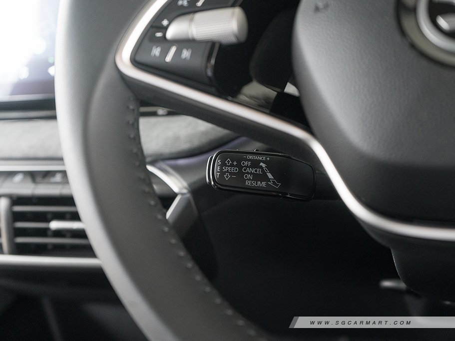 https://i.i-sgcm.com/new_cars/cars/12917/12917_g143