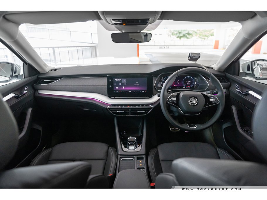 https://i.i-sgcm.com/new_cars/cars/12917/12917_g45