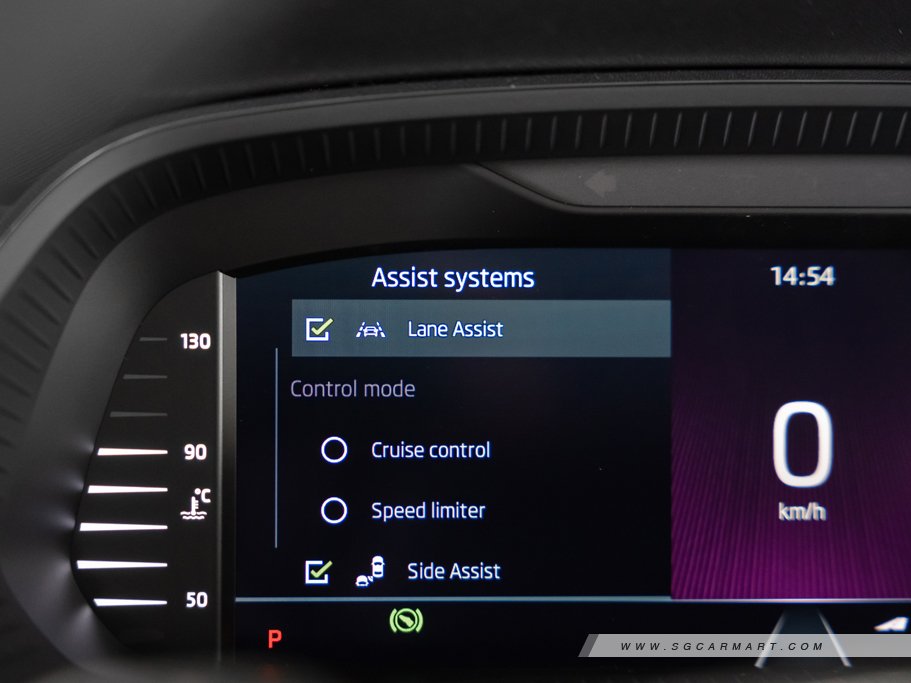 https://i.i-sgcm.com/new_cars/cars/12917/12917_g51