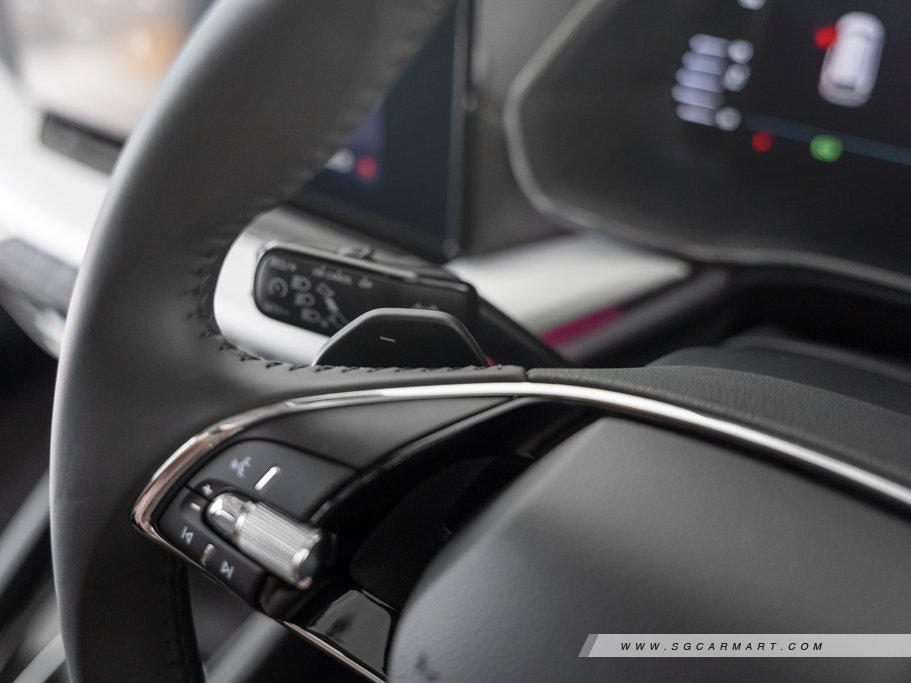 https://i.i-sgcm.com/new_cars/cars/12917/12917_g53