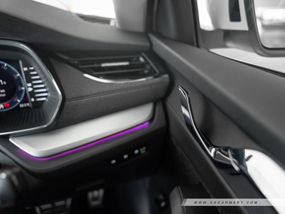 https://i.i-sgcm.com/new_cars/cars/12917/12917_g57