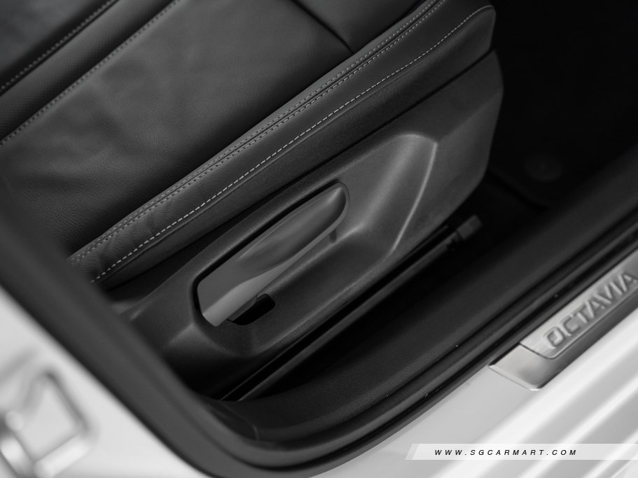 https://i.i-sgcm.com/new_cars/cars/12917/12917_g76