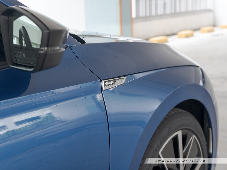 https://i.i-sgcm.com/new_cars/cars/12917/12917_g93