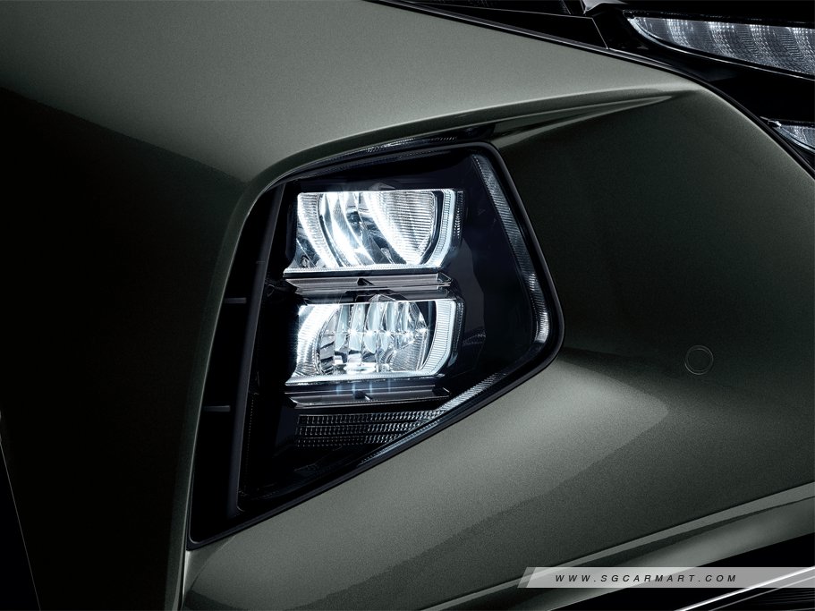 https://i.i-sgcm.com/new_cars/cars/12918/12918_g13