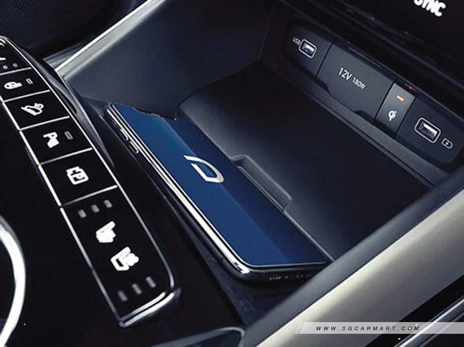 https://i.i-sgcm.com/new_cars/cars/12918/12918_g22