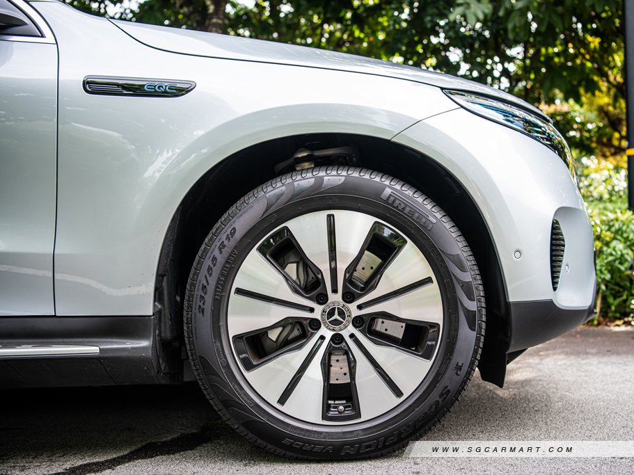 https://i.i-sgcm.com/new_cars/cars/12919/12919_g13