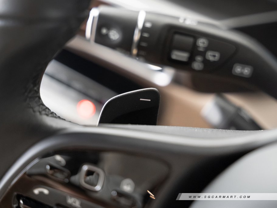 https://i.i-sgcm.com/new_cars/cars/12919/12919_g51