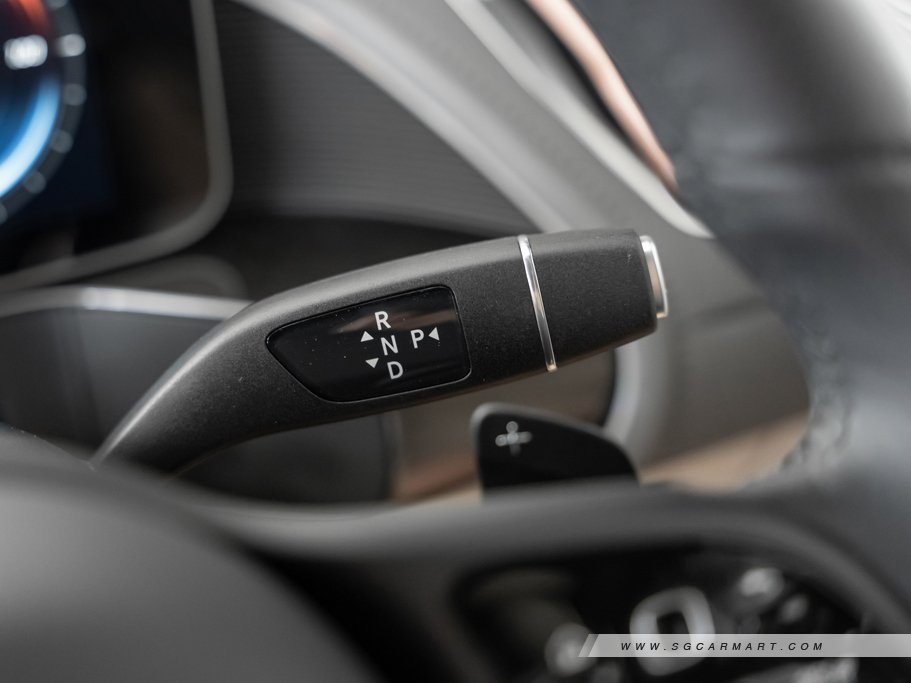 https://i.i-sgcm.com/new_cars/cars/12919/12919_g52