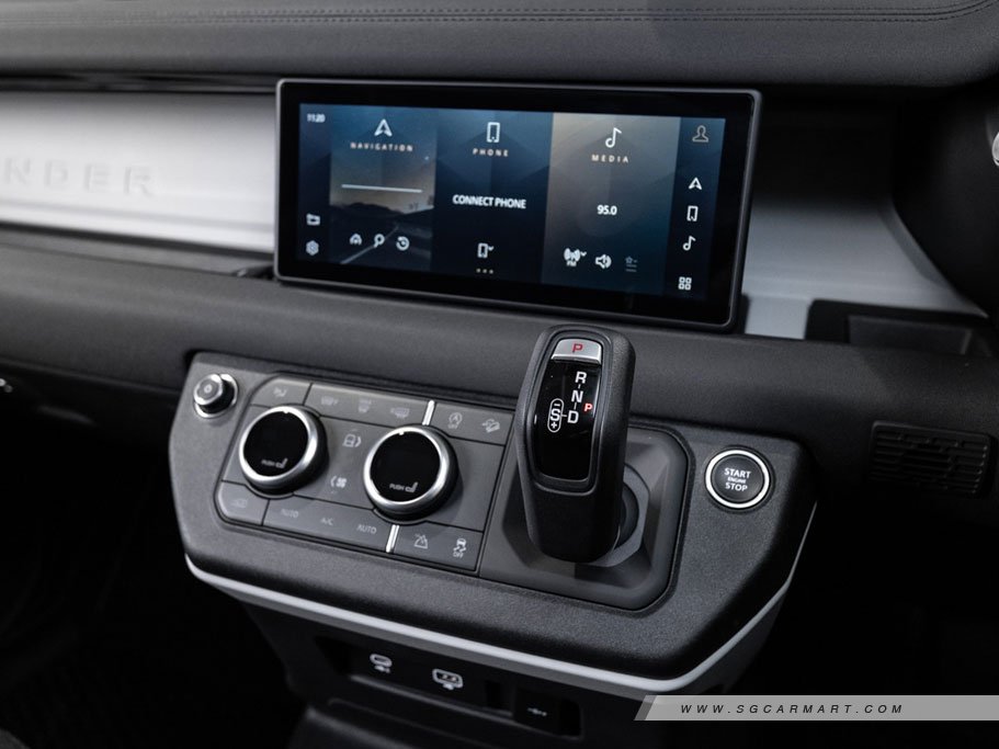 https://i.i-sgcm.com/new_cars/cars/12921/12921_g14