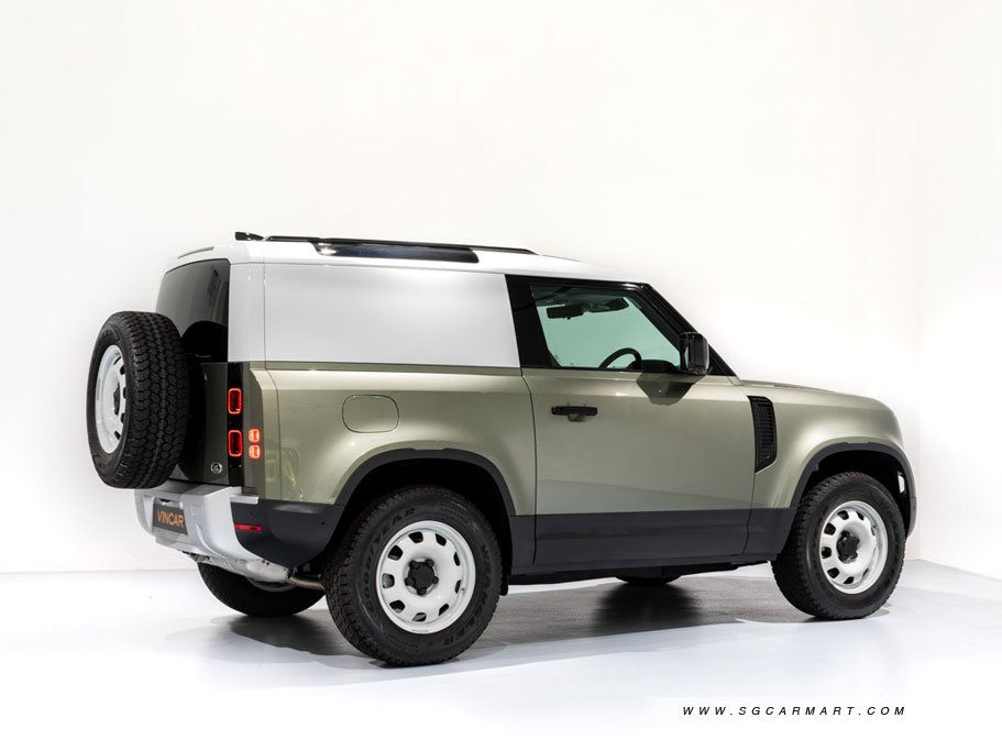 https://i.i-sgcm.com/new_cars/cars/12921/12921_g4