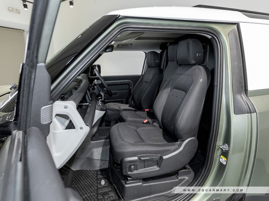 https://i.i-sgcm.com/new_cars/cars/12921/12921_g9